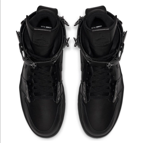 Comme Des Garçons x Nike Jordan 1 High Black Leather Sneakers - Picture 4 of 13